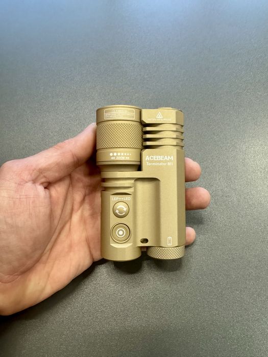 Мощен фенер Acebeam M1 Terminator | LEP + LED | Zoom | Далекобоен 1600м