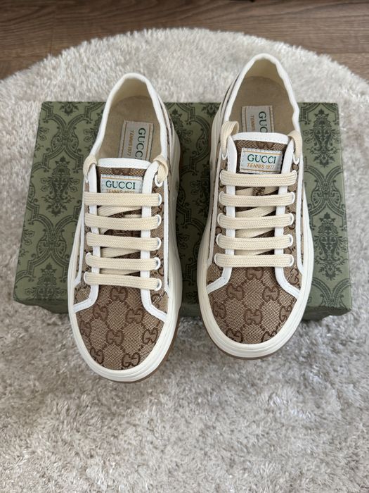 Дамски обувки Gucci 38