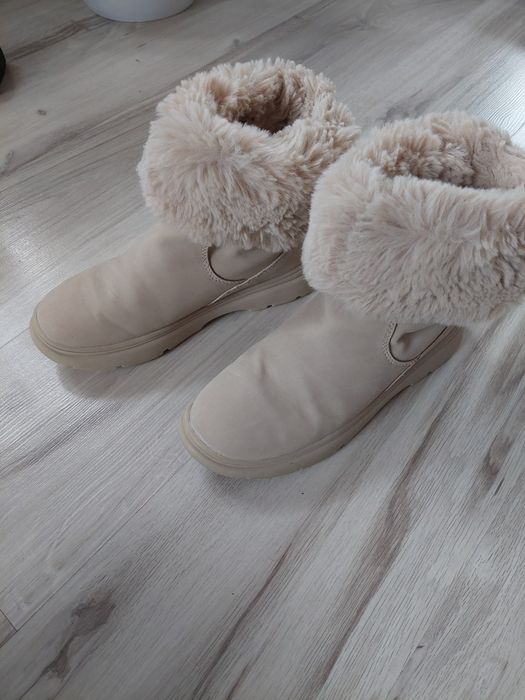 Кожени боти на Zara 35 номер