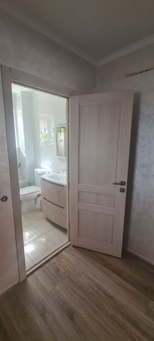 Продам Межкомнатные двери
