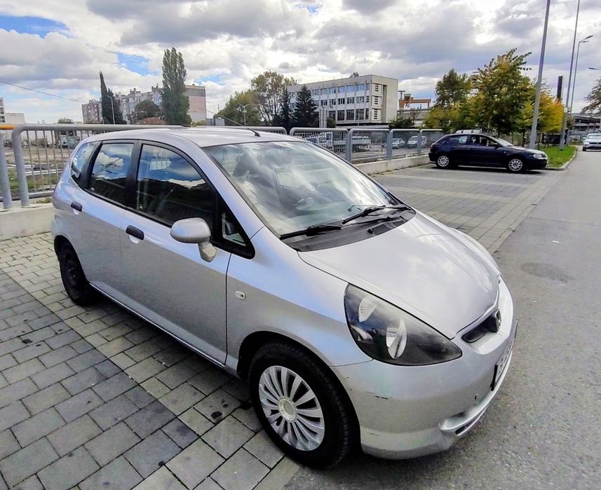 Honda Jazz 2005г 1.4 двигател