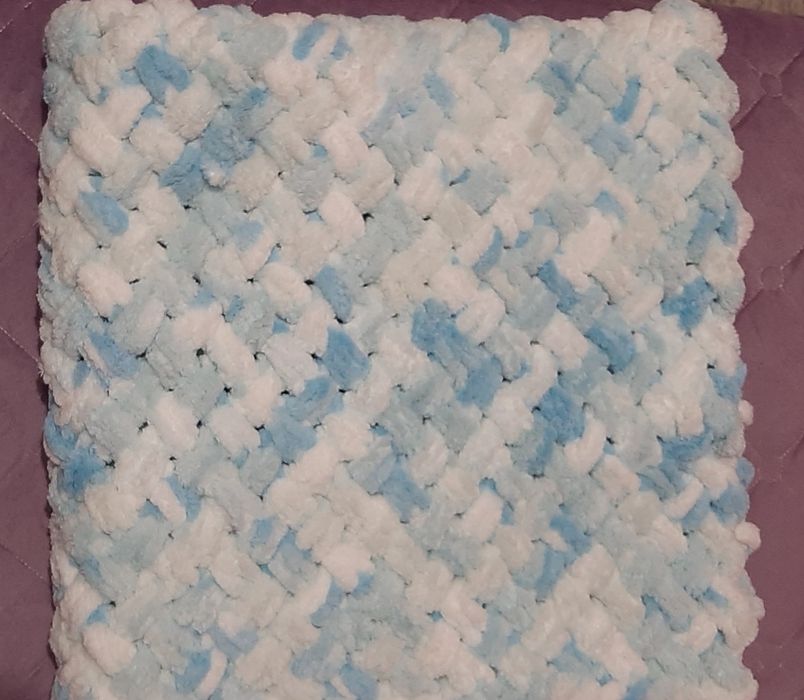 Плетени бебешки одеала