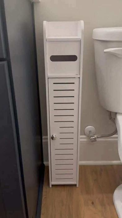 Водоустойчив шкаф за баня