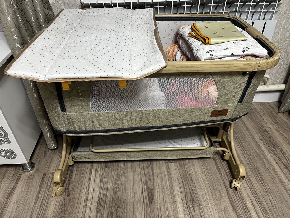 Продам манеж-люльку