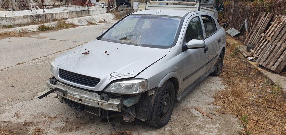 Opel Meriva 1.4i 16V и Opel Astra G 1.6 75кс