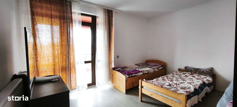 De inchiriat casa cu 6 camere in Cristesti