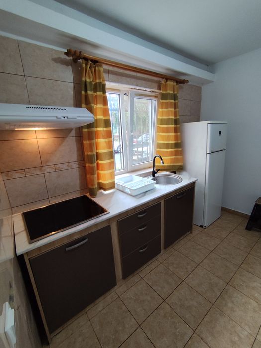 Garsoniera  ,chirie Voluntari