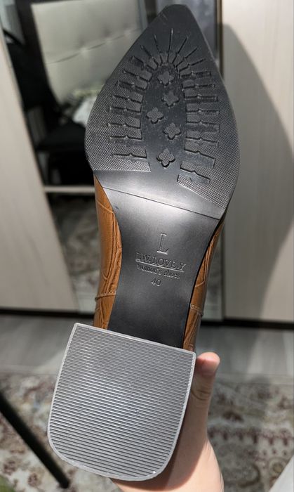 Зимние сапоги средней длины