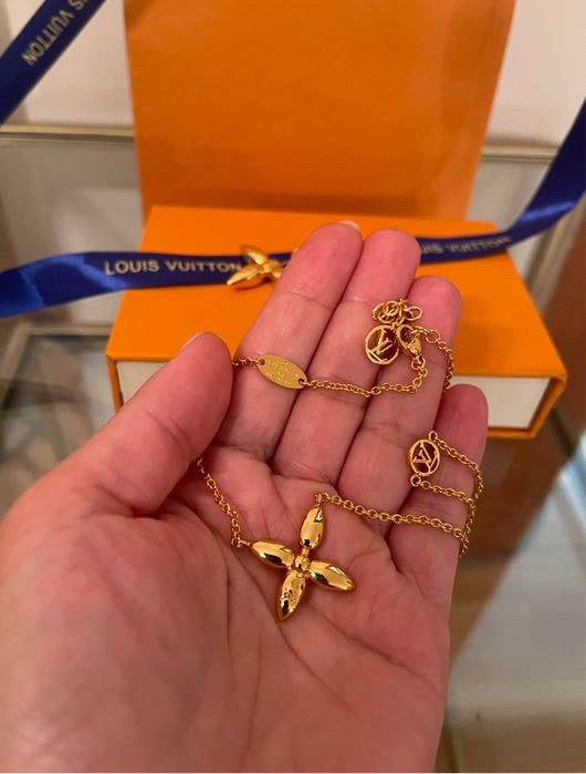 Позлатени обеци Louis Vuitton