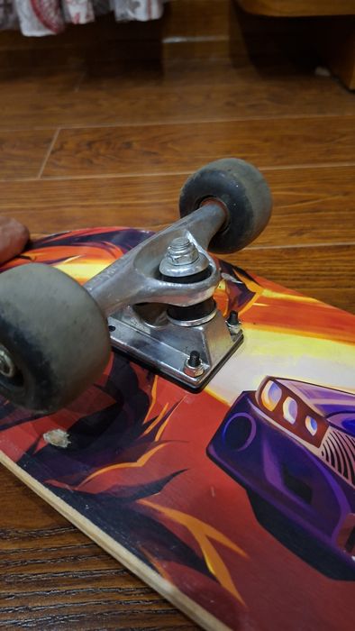 Продам скейтборд