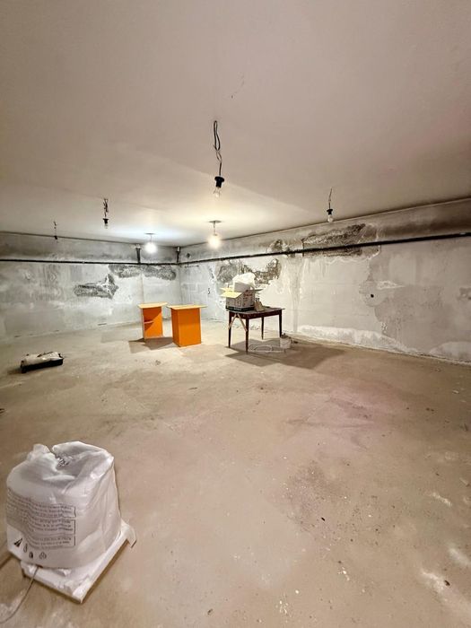 Отдельно стоящее здание р-н Пристани