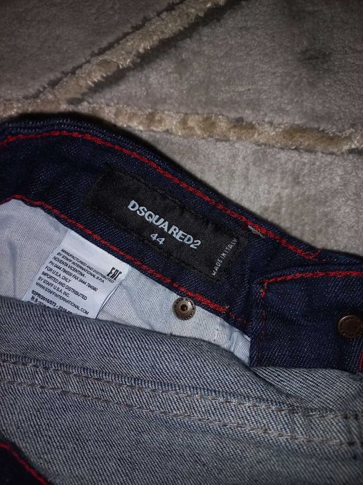 ОРИГИНАЛНИ мъжки дънки DSQUARED2 във перфектно състояние