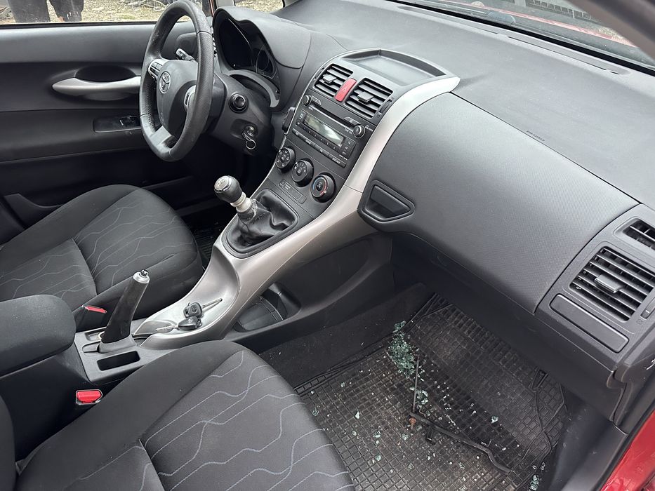 Toyota Auris Тойота Аурис 1.4 d4d 90 кс 2012г На части!