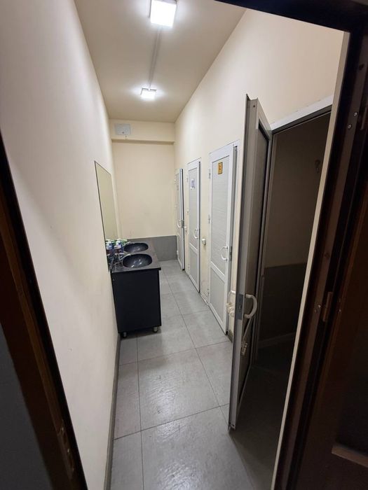 Аренда под офис 20кв м С Мебелью! Лабзак парк Локаматив 250у.е