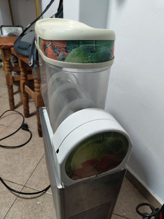 Aparat pentru granita