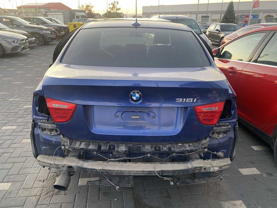 Dezmembrari dezmembrez Bmw Seria 3 E90 facelift 2.0 benzina cod motor N43B20A