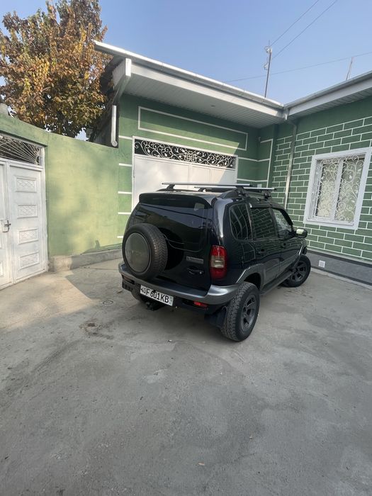 Продаю нива шеви