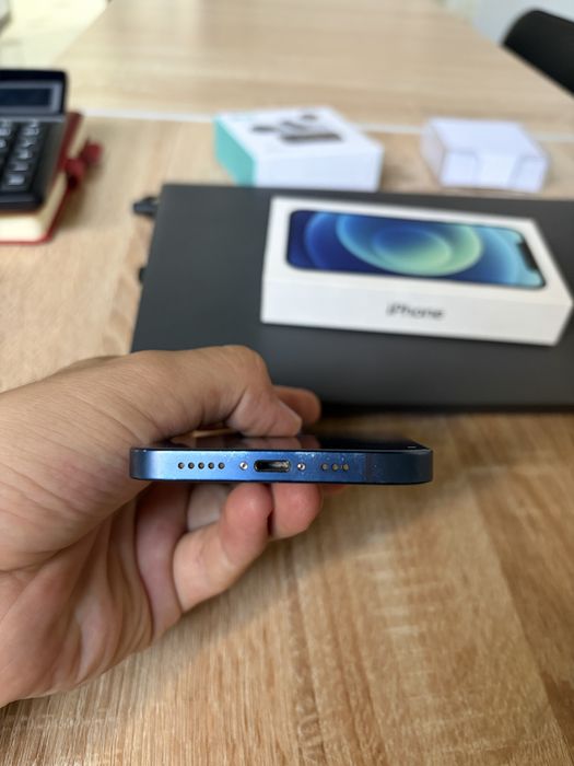 iPhone 12 128 blue