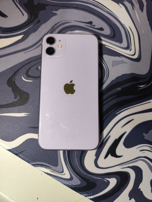 iPhone 11 - 64GB - Baterie 100% (Ca Nou) - Liber de rețea