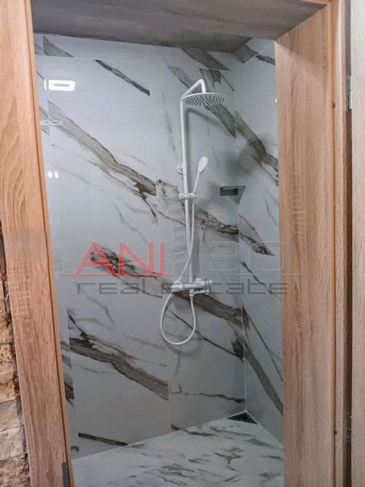 Дава се под наем Тристаен апартамент в Варна, Бриз - 120 кв.м за 897.6 € - Снимка #11