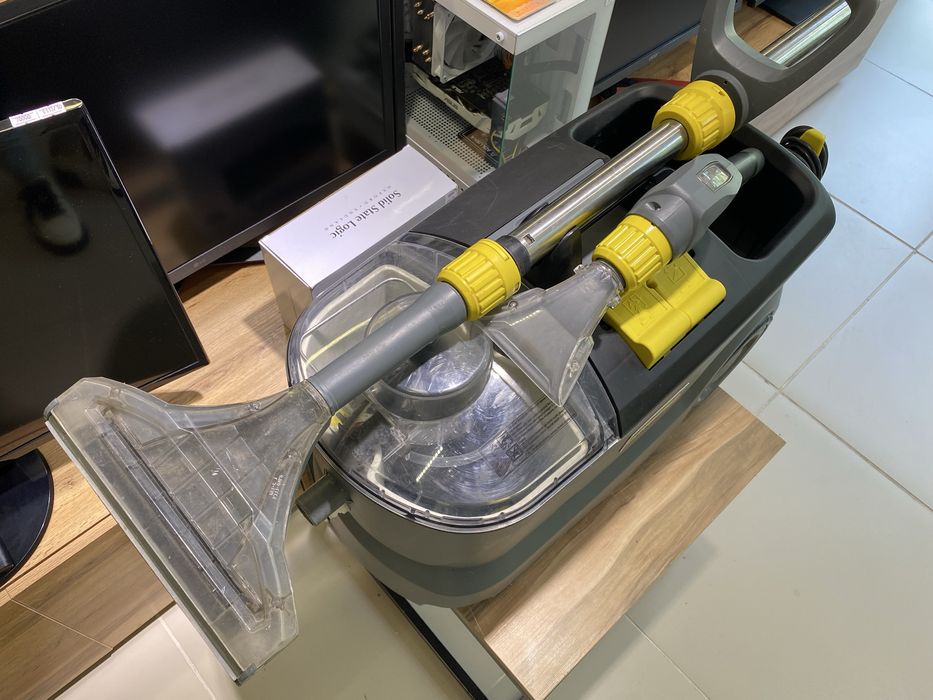 Моющий пылесос Karcher Professional Puzzi 10/1, 2 насадки, 9296/А10