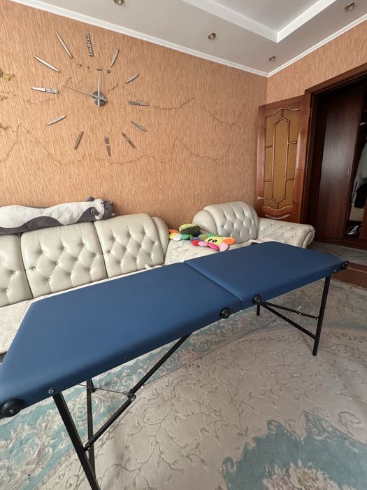 Продам кушетку в хорошем качестве