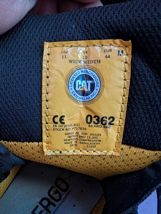 Bocanci de lucru Canterpillar noi