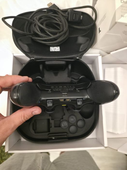 PlayStation DualSense Edge – Ca nou, complet.