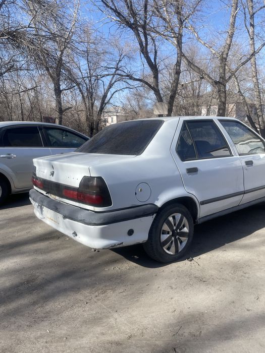 Продам Рено19 срочно