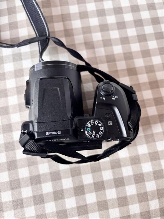 Nikon coolpix b500