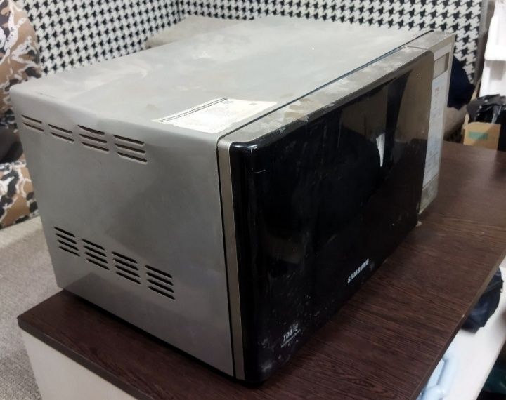 Продам микроволновку недорого