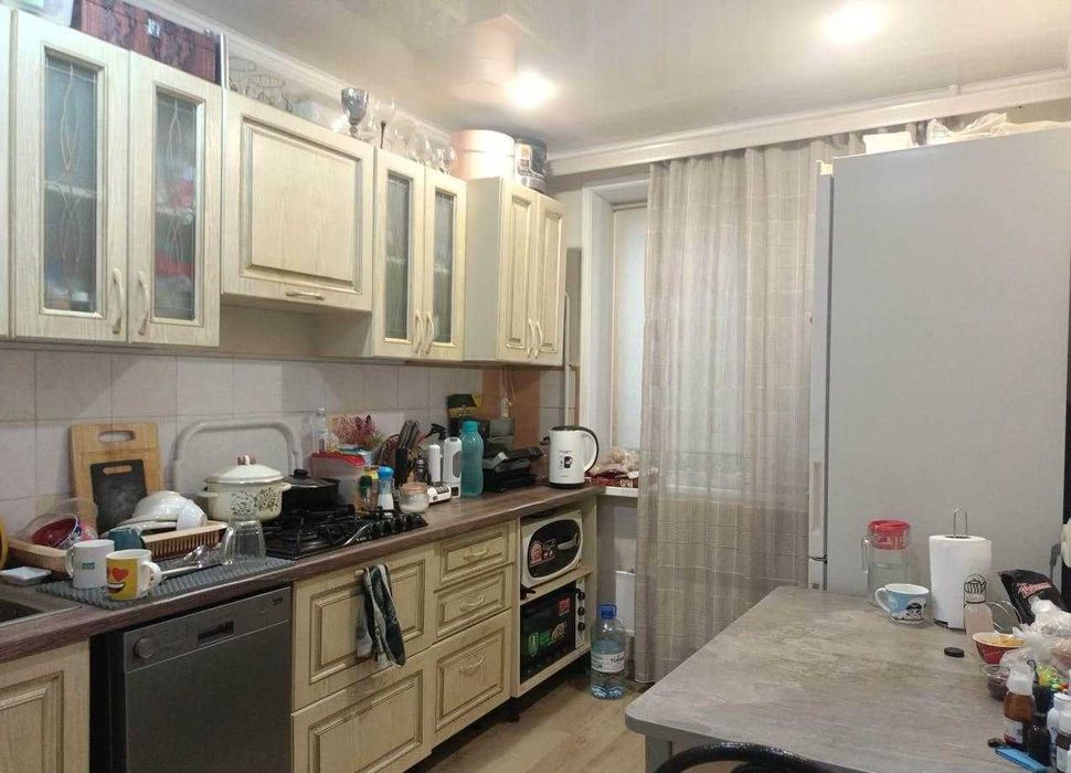 Назарбаева 3 ком кв