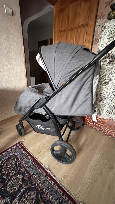 Продам коляску от Teknum
