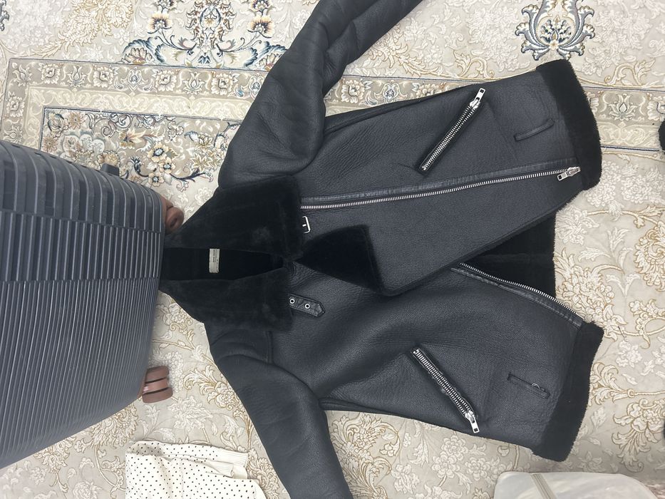 Продается осенняя дубленка