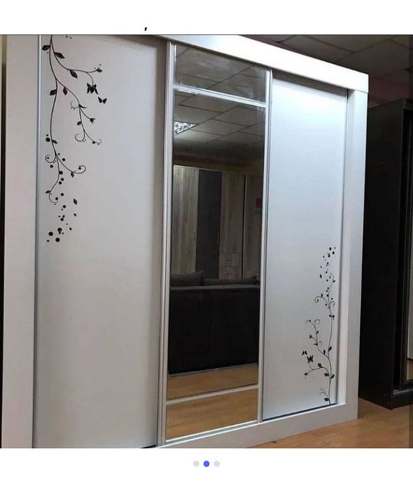 Плательный шкаф, с зеркалом, белый новый