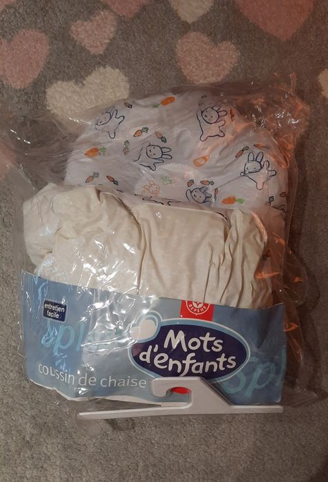 Cada bebe nou nascut cu suport inclus