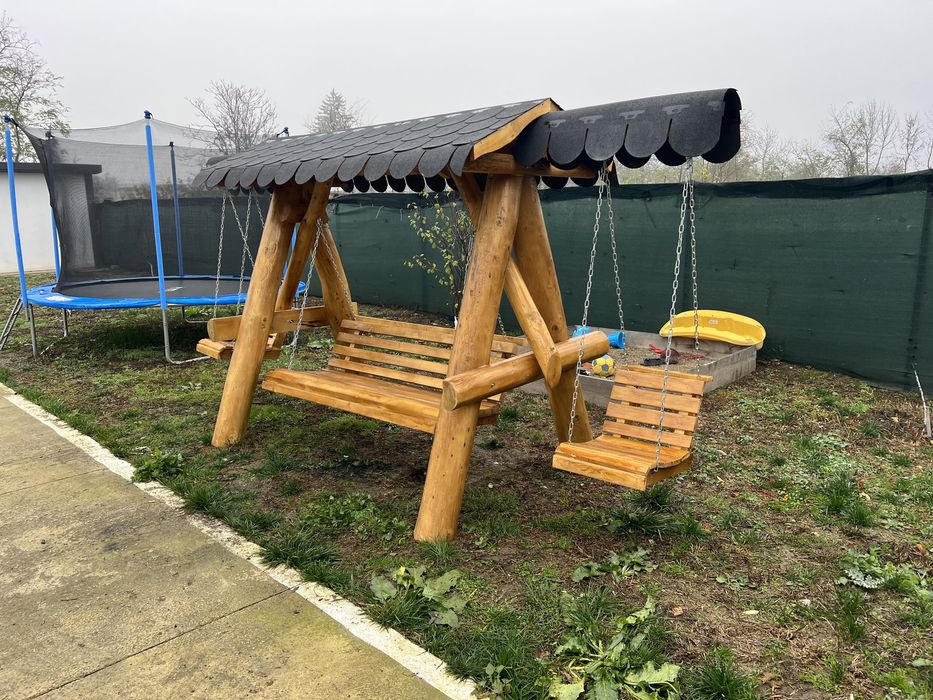 Leagan rustic din lemn rotund