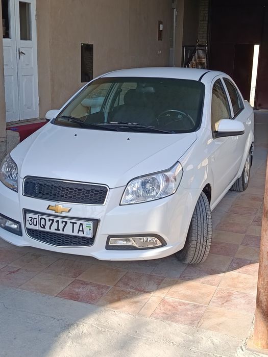 Срочно продаётся Nexia 3!