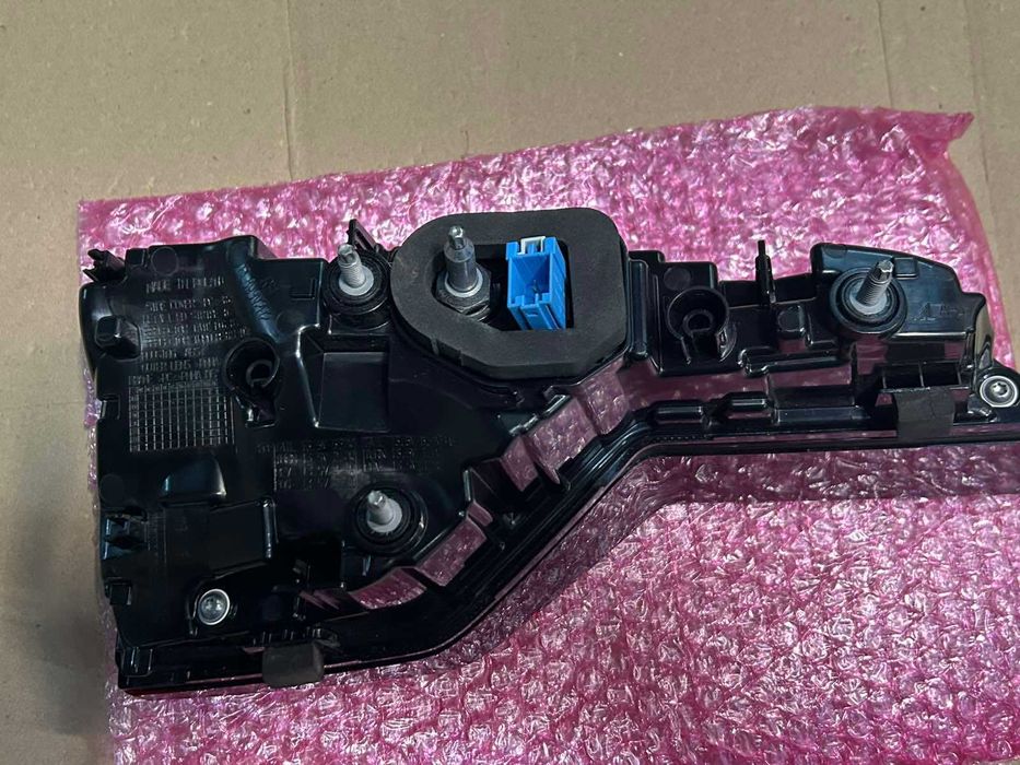 8W9945094AB LED стоп Audi А4 B9.5