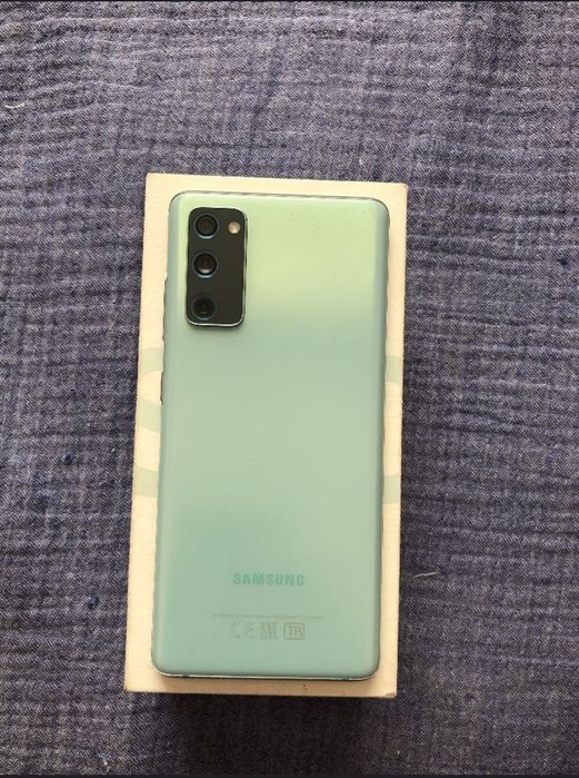 Samsung s20fe 6/128