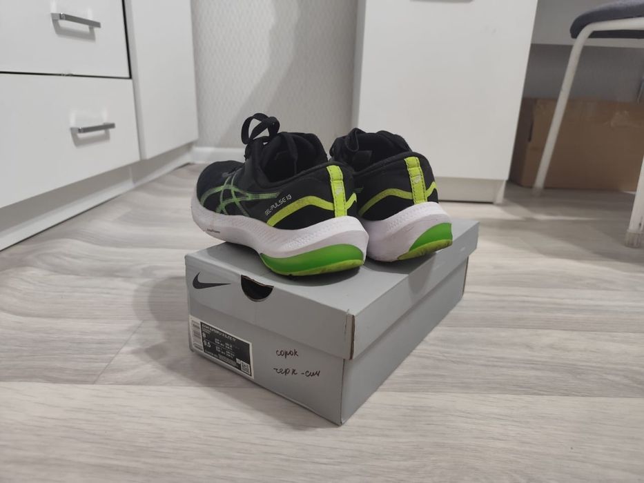 Кросовки Asics 39 размер