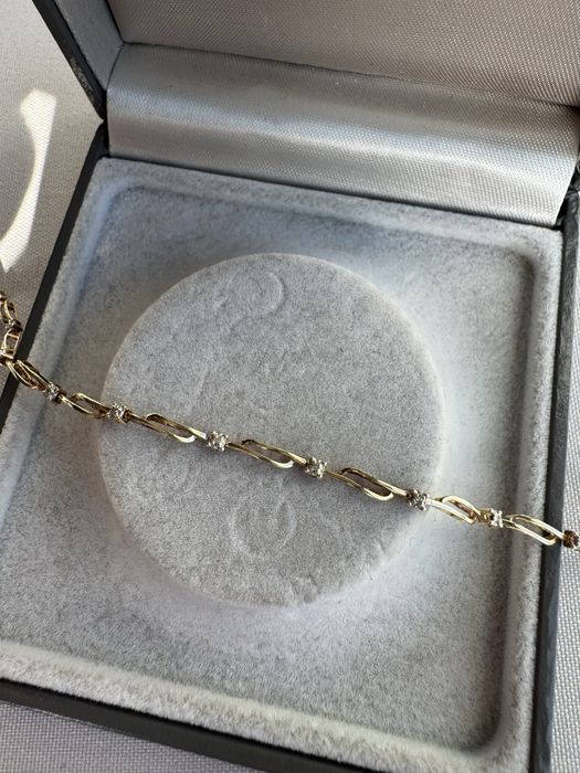 Bratara din aur si diamante