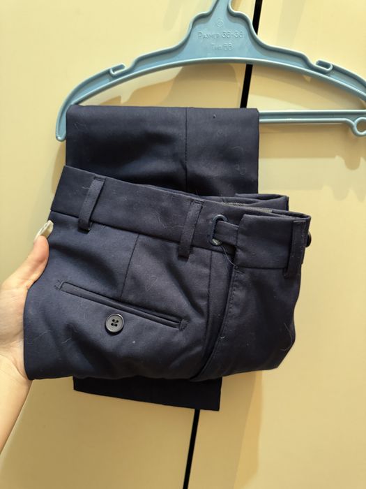 продам школьный костюм