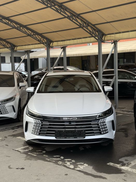 Byd chazor hybrid 2025