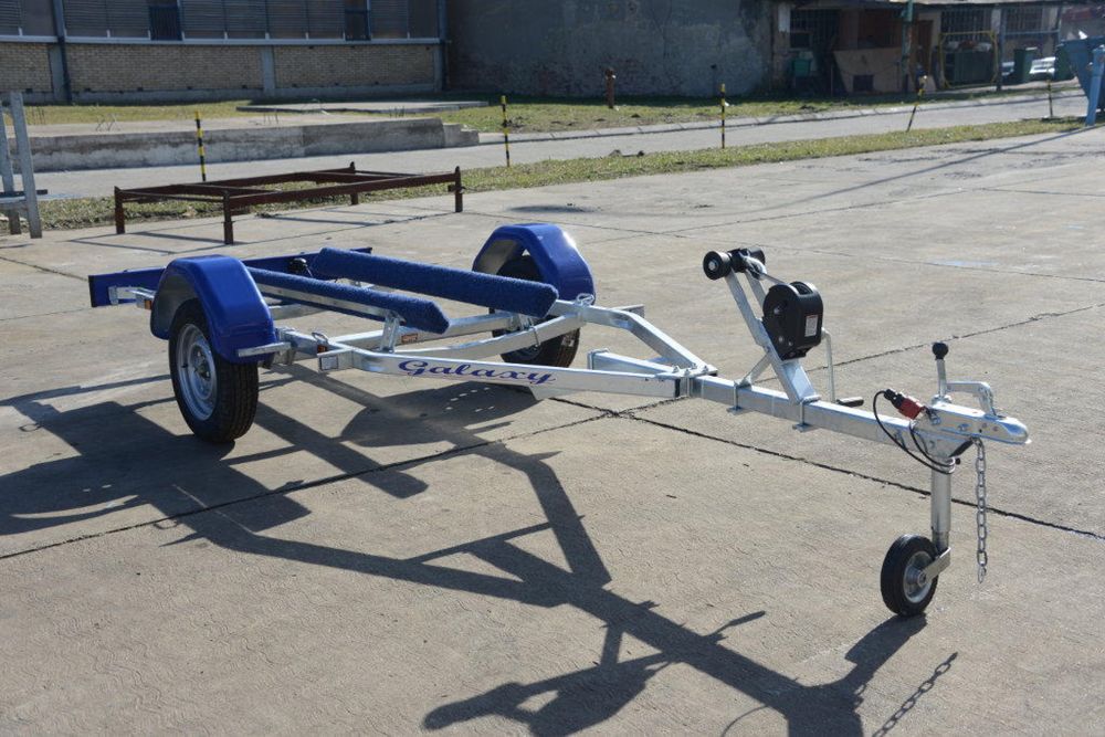 Колесар за джет или лодка до 4м