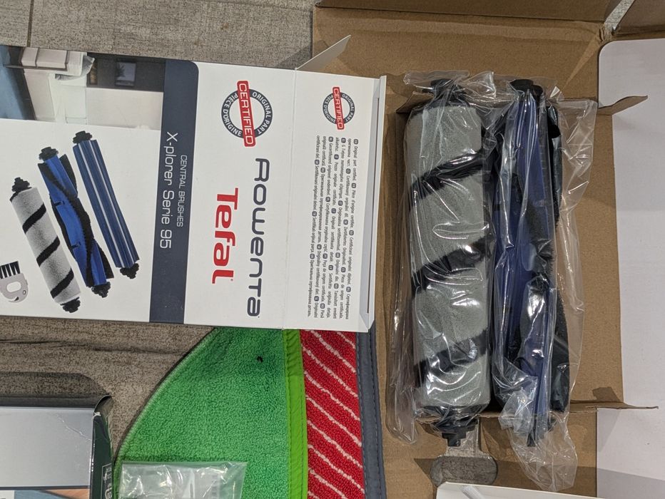 Aspirator robot Rowenta X-plorer serie 95 Total Care NOU