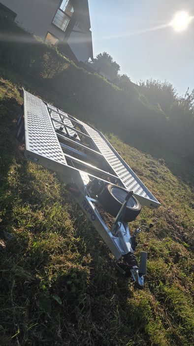 Închiriez/tractez platformă auto de 2 tone, nouă