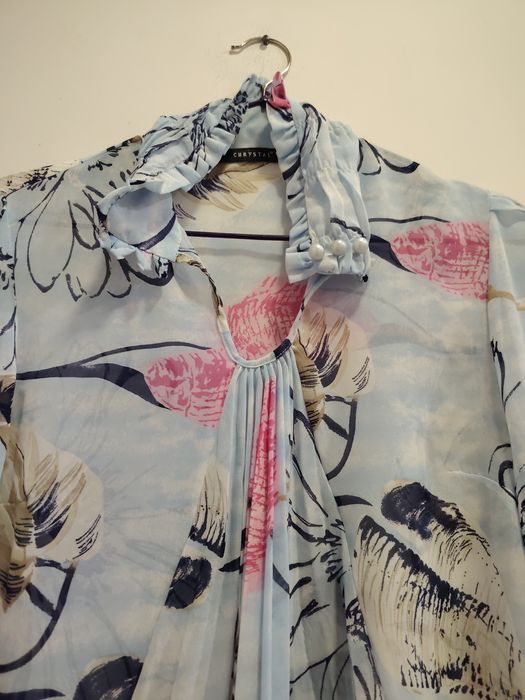 Весенняя блузка женская