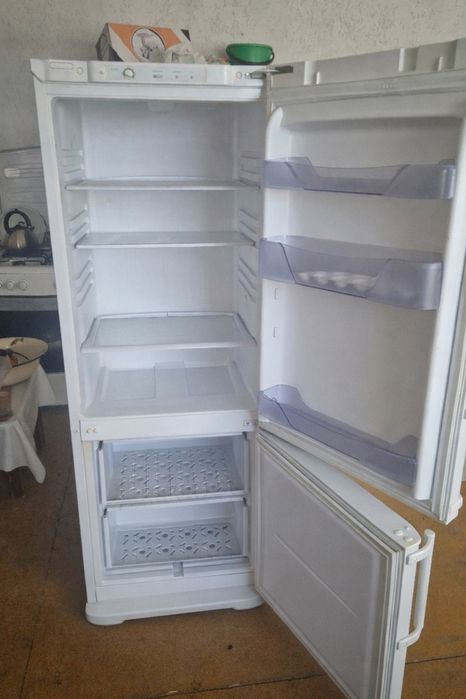 Продаётся бирюса с доставкой на дом