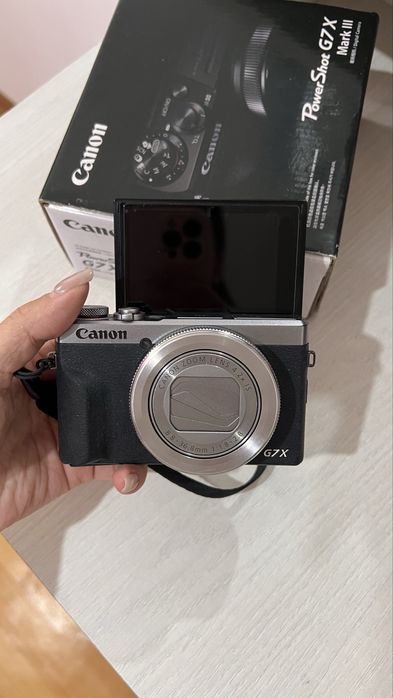 Продается CanonG7X Mark III